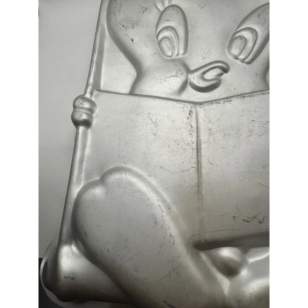 Vintage 1978 Tweety Bird Cake‎ Pan Warner Bros Aluminum Baking Mold